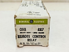 GE REMOTE CONTROL RELAY RR7 – 125 V – 0.5 AM – 250 V, 1.5 HP 20A (lot of three)