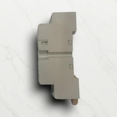 OMRON PYF14A-N RELAY BASE SOCKET 5A 14PIN LOT OF 10PCS FREE FAST SHIPPING