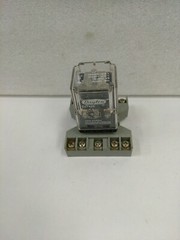 DAYTON 3X742E 120 V 10 A 50/60 HZ RELAY W/ SOCKET 6X156E BASE 10A 300VAC(7C2UP