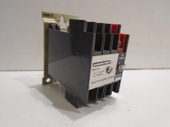 CUTLER HAMMER D40RB SERIES A2 TYPE R POWEREED RELAY 120V COIL