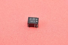 (12) Omron General Purpose Low Signal Relay SPDT 5V 1A Through Hole G5v-1 DC5