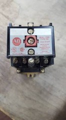 ALLEN BRADLEY 700-PK800A1 AC RELAY W174