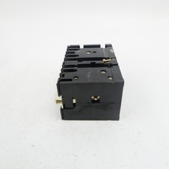GENERAL ELECTRIC CR122AD08041AA SER. A 125VDC 10A NSMP