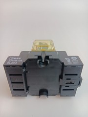 IDEC RH4B-UL- AC120V Relay & SH4B-05 Relay DIN Rail Mount Socket 4 pole