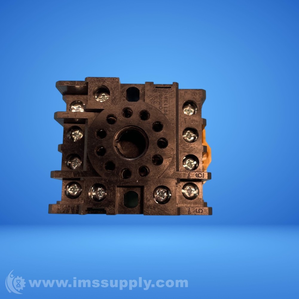 Omron PF113A-E Relay Socket FNIP