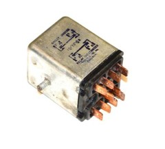 OAK INDUSTRIES INC. WUO24D2-281 RELAY 24 VDC COIL 240 VAC @ 25 AMPS LOAD