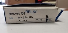 IDEC RH2B-UL AC 24V – LOT OF 5 warehouse clear out!