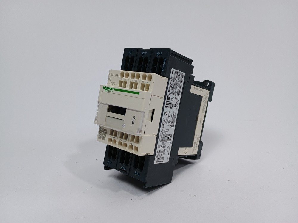 Schneider Electric LC1D093BL Contactor 24VDC 2.4W