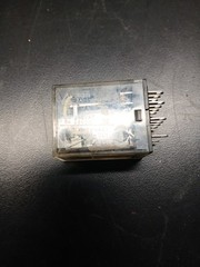 Omron MY4N-D2, 4 Pole Miniature Power Relay MY4N-D2-24VDC 24VDC Coil Relay