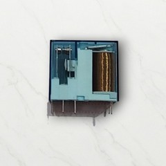 FINDER 40.52 RELAY 24VDC 8PIN LOT OF 10PCS FREE FAST SHIPPING
