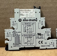 Allen Bradley CAT 700-TBR24 SER A Relay w/ CAT700-HLT 1Z Socket (NEW)