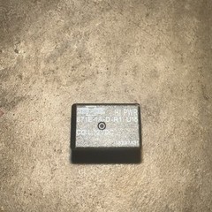 Mopar 68200229AA relay 871E-1A-D-R1 U15