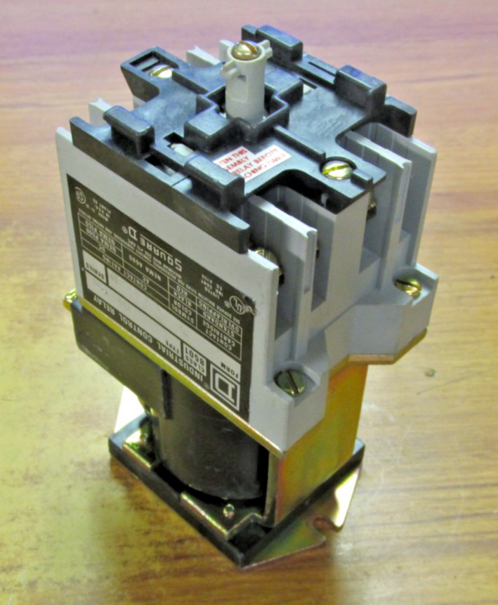 Square D Control Relay Series A, Coil: 230/250V, Cat# 8501 XD0-40 … VP-51