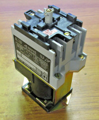 Square D Control Relay Series A, Coil: 230/250V, Cat# 8501 XD0-40 … VP-51