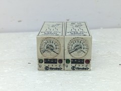 Finder Type 85.32 Plug-In Multifunction Timer Miniature (2 pcs)