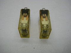 IDEC RH1B-UL RELAY 120VAC LOT OF 2 NSNP