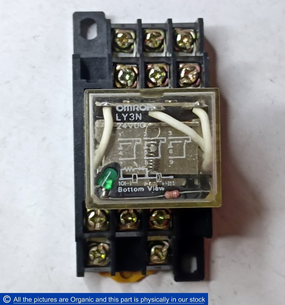 Omron LY3N 24VDC Electromechanical Relay Plug-in 3PDT 10A With Socket 2-M4X12