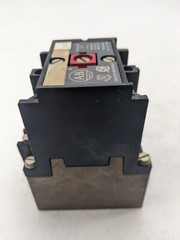 Allen-Bradley 700-P400A1 AC Relay DIN Rail Mount 10A Coil 110/115-120V 50/60Hz
