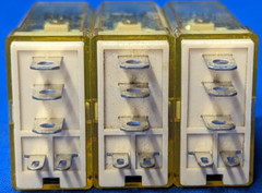 IDEC RELAY 25Y12 RHIB-U DC24V 1OA 240VAC 30VDC 5 PIN LOT OF 3