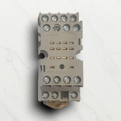 OMRON PYF14A-N RELAY BASE SOCKET 5A 14PIN LOT OF 10PCS FREE FAST SHIPPING