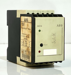 AEG 910-344-124-01 MSN MOTOR PROTECTION RELAY VOLTAGE 440VAC FREE FAST SHIPPING