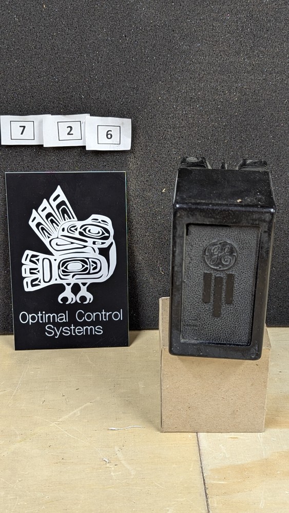 General Electric control relay 12 HGA33A2