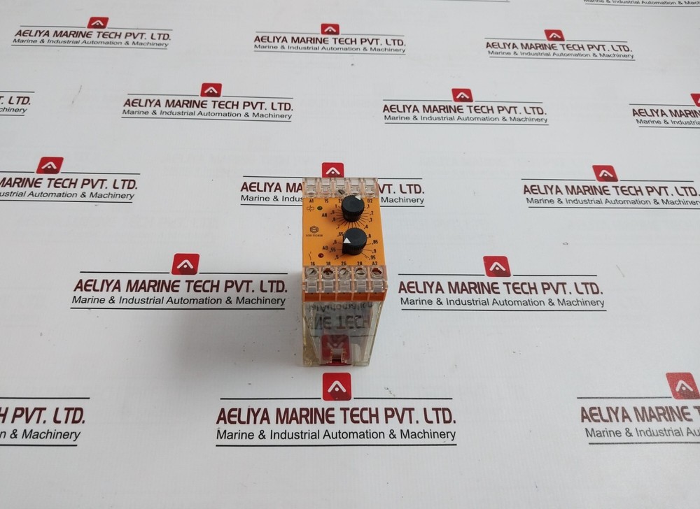 Schleicher SXT 12 Current Measuring Relay 220-240V 50-60HZ 500W 250V-6A 0.1-1A