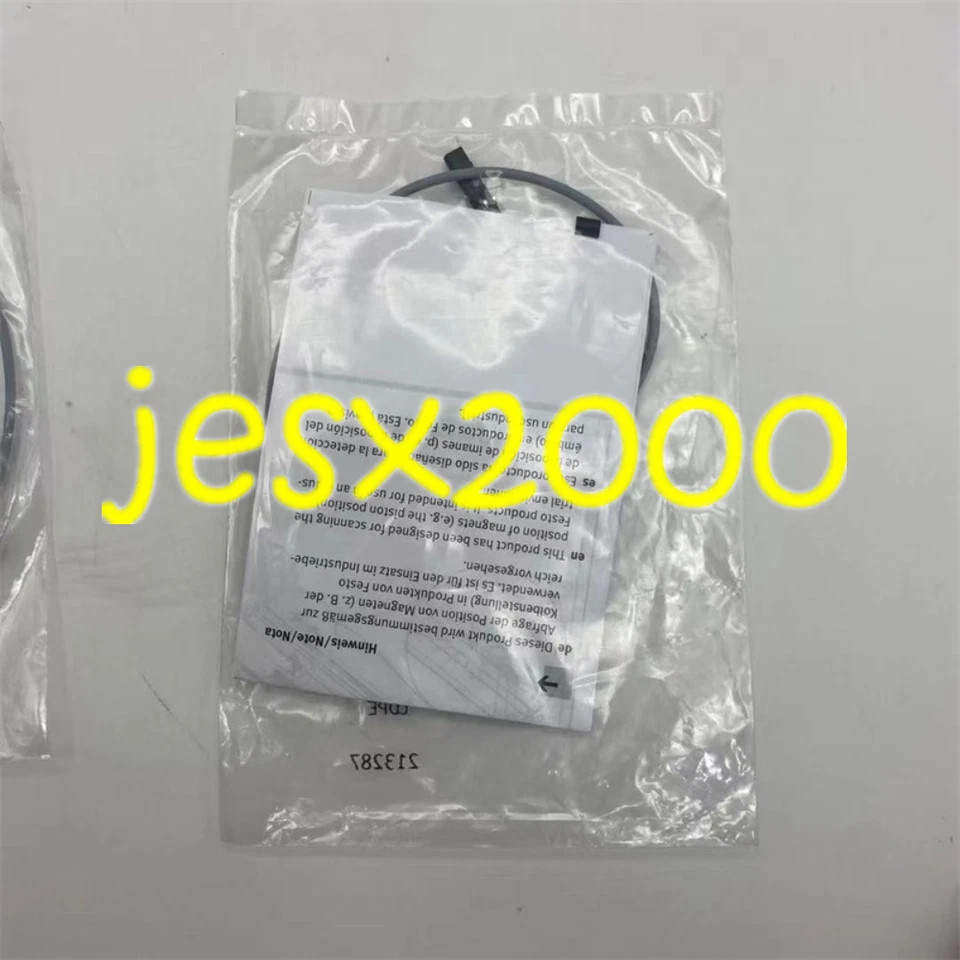 1pcs NEW For FESTO SMT-10M-PS-24V-E-0.3-L-M8D 551375