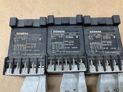 Lot Of 3 Siemens 3TH2022-0BB4 Control Relay 2NO+2NC 10A W/ 3TX4490-3A #139A32PR2