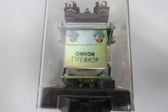 Omron MM2P Plug-in Relay 24v-ac