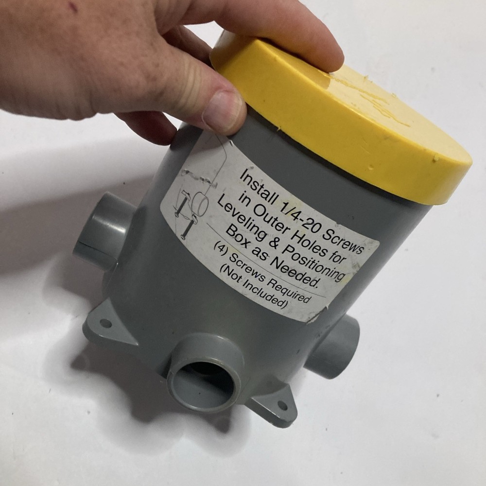 Arlington Industries FLBC4500 Round Floorbox with Pour Cap and Low Voltage Div..