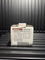 Honeywell Tradeline R8222V1003 DPDT Relay in original box.