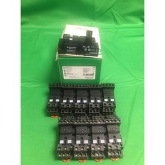 10PCS NEW SCHNEIDER ELECTRIC RXZE2M114 940424 ZELIO RELAY EMBASE SIMPLE-