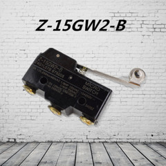 OMRON Z-15GW2-B Z15GW2B Limit Basic Switch Snap 15A 500VAC 250VDC x 1PC NEW