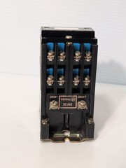 Allen-Bradley 700DC-RM800Z24 Ser B Magnetic Latching Switch Relay NEMA B300, 24V