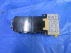 ALLEN-BRADLEY LOT OF 8 AC RELAY 700-P1200A1 10-20A 110-120V 50/60HZ SERIES D 1 Y