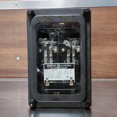 GE General Electric 12HGA14AY2A Auxiliary Relay HGA 125VDC Coil GEF-2623F ⚡