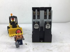 CLASS 8501 – SQUARE D – TYPE X0 20 RELAY SERIES A – **NEW OLD STOCK!!**