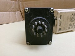 Square D Class 9050 Type JCK-22V20, Series A Off Delay Timing Relay, Lot of 2