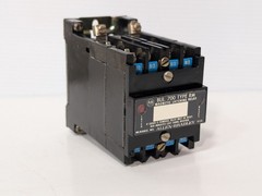 Allen-Bradley 700DC-RM800Z24 Ser B Magnetic Latching Switch Relay NEMA B300, 24V