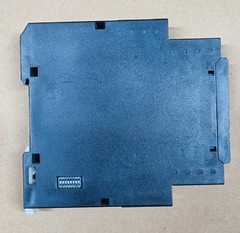K8AK-TH12S 100-240VAC OMRON TEMPERATURE MONITORING RELAY K8AK-TH12S