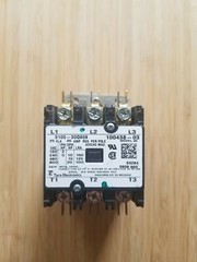 Tyco Electronics 3 Pole Contactor 100438-03; 3100-30Q808