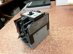 Cutler-Hammer Type M Relay D23M-2