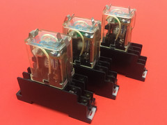 NAIS – P/N: HC2-L – DC24V – Relay with Base – LOT OF (3)
