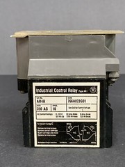 Westinghouse AR4A Industrial Control Relay 766A023G01 600 VAC 10 A