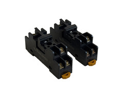 LOT OF 2 USED Omron M3X16 Relay Base Socket