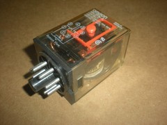 Omron MK2PN-S Relay – DPDT – 120VAC – Octal Base – Tested OK