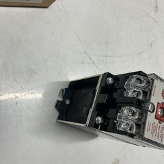 Allen Bradley 700DC-PK400Z24 SER E Relay Y-955