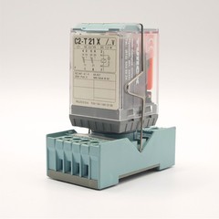 Releco C2-T21X Relay w/ MR-C Socket 120VAC Coil DPDT Industrial NEW