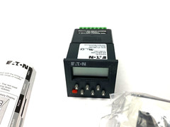 Eaton E5-248-C1420 Timing Control Relay Battery Powered 48x48mm